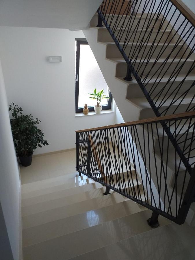 Ledunis Apartment Sibenik Exterior photo